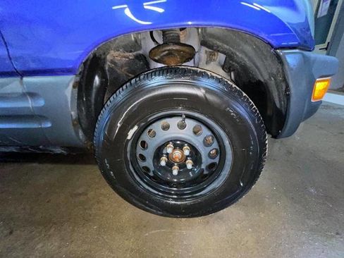 Used 1998 Toyota RAV4 2WD 4-Door image 19