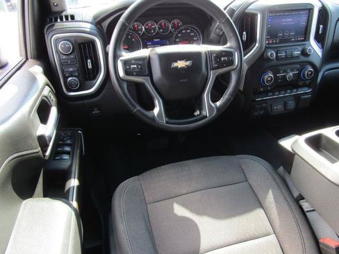 Used 2020 Chevrolet Silverado 2500 LT w/ Fleet Comfort Package AWD/4WD image 2
