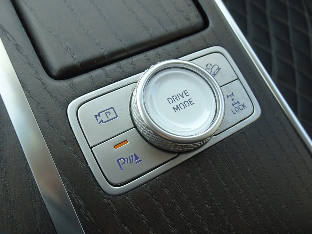 Used 2024 Genesis GV80 3.5T w/ Prestige Package AWD/4WD image 18