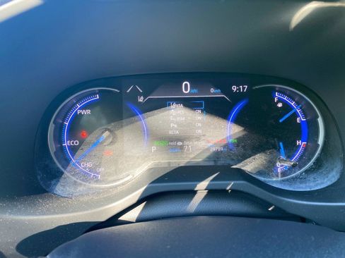 Used 2021 Toyota RAV4 XSE image 19