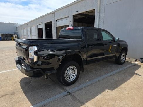 Used 2023 Chevrolet Colorado W/T RWD image 5