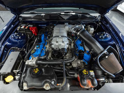Used 2012 Ford Mustang Shelby GT500 RWD image 14