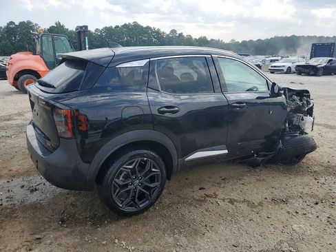 Used 2026 Nissan Kicks SR FWD image 3