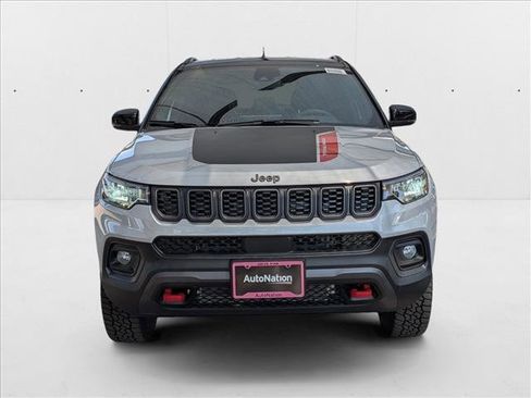 New 2025 Jeep Compass Trailhawk w/ Trailhawk Convenience Group image 5