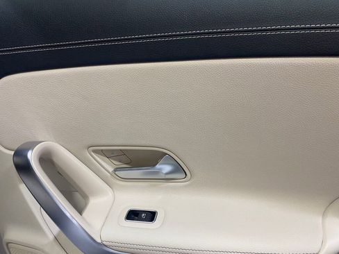 Used 2023 Mercedes-Benz CLA 250 CLA 250 image 23