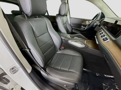 Used 2024 Mercedes-Benz GLE 350 4MATIC w/ Winter Package image 29