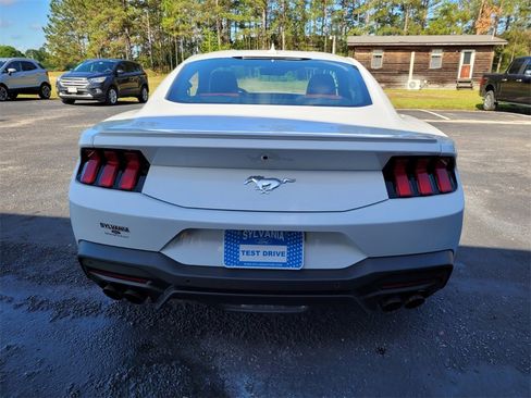 New 2025 Ford Mustang Premium image 9