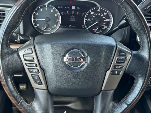 Used 2021 Nissan Titan Platinum Reserve w/ Moonroof Package image 19