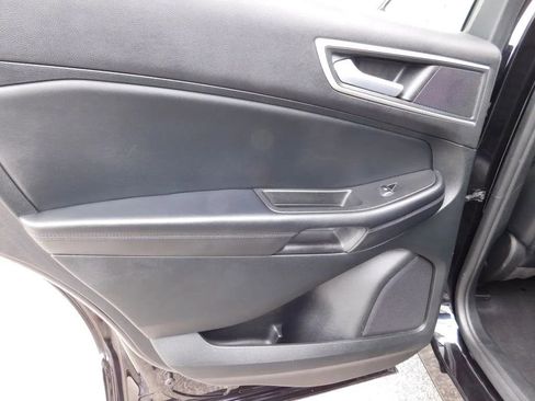 Used 2023 Ford Edge SEL image 10