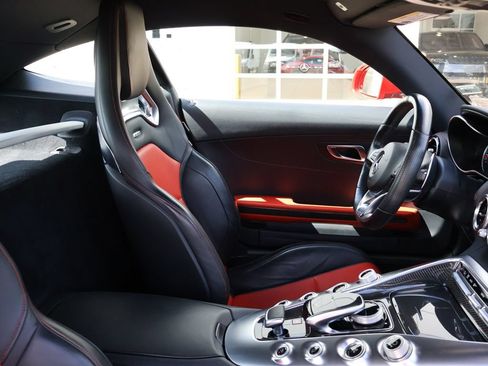 Used 2017 Mercedes-Benz AMG GT Coupe image 11