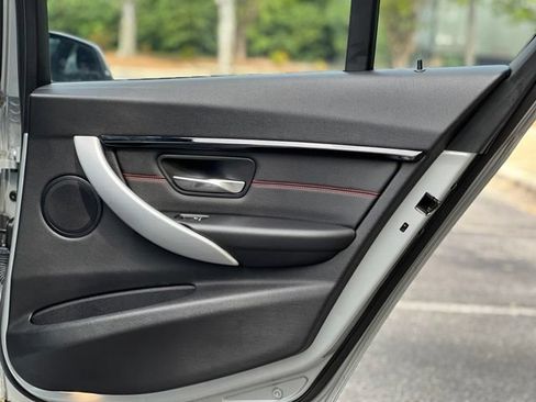Used 2016 BMW 328i Sedan RWD image 18