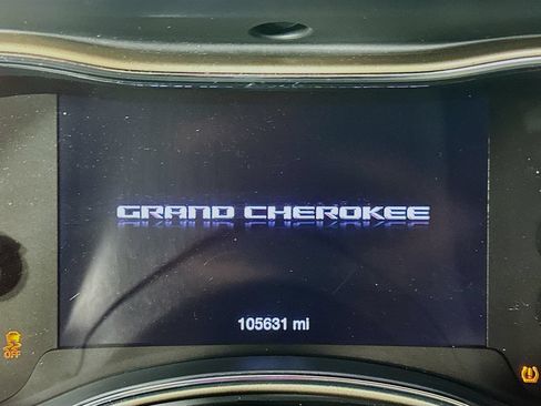 Used 2016 Jeep Grand Cherokee Laredo w/ Quick Order Package 23E AWD/4WD image 16
