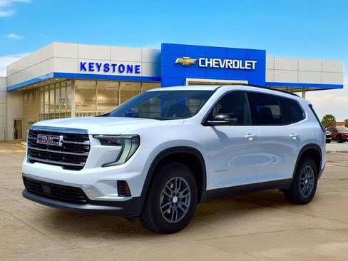 Used 2025 GMC Acadia Elevation FWD image 3