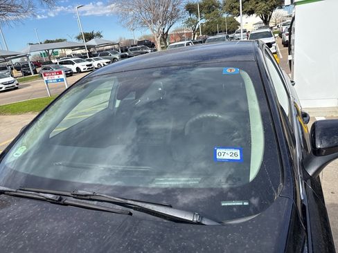 Used 2019 Ford Fusion SE image 17