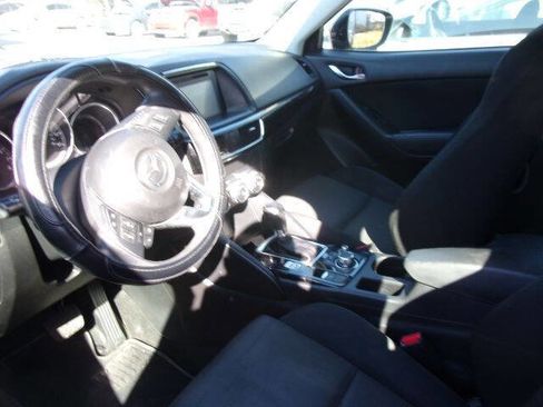 Used 2016 MAZDA CX-5 Sport w/ Rear Camera Package image 9
