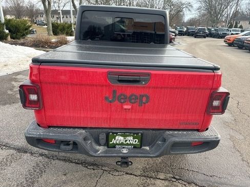 Used 2020 Jeep Gladiator Sport w/ Quick Order Package 24S image 5