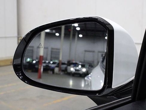 Used 2022 Hyundai Santa Fe SEL Premium w/ Cargo Package image 44