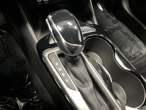 Used 2024 Buick Envista Sport Touring w/ Convenience I Package image 21