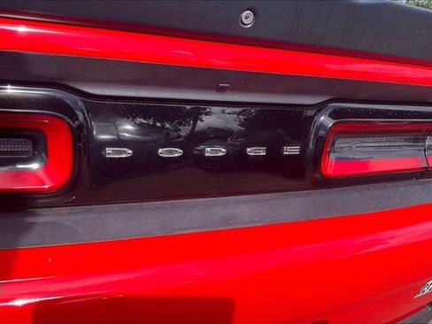 Used 2018 Dodge Challenger R/T w/ Blacktop Package image 8