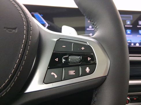 New 2026 BMW X6 xDrive40i w/ Executive Package image 21