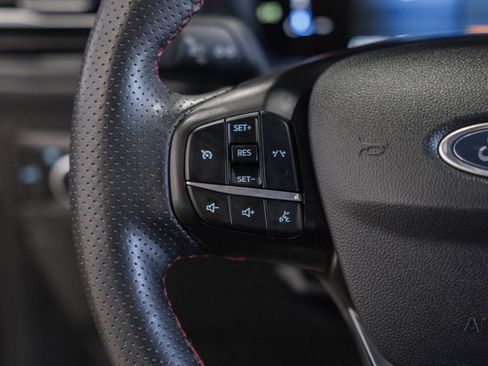 Used 2024 Ford Escape ST-Line image 34