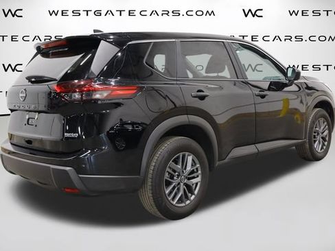 Used 2024 Nissan Rogue S FWD image 42