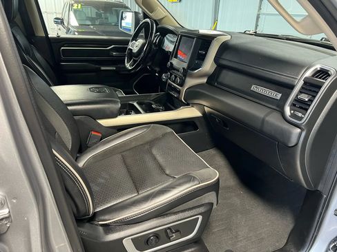Used 2021 RAM 1500 Laramie AWD/4WD image 12