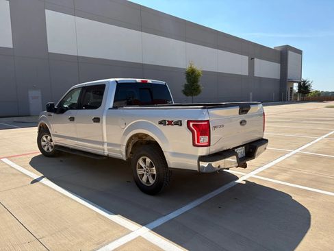 Used 2015 Ford F150 XLT w/ Trailer Tow Package image 8