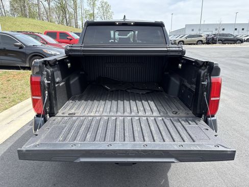 Used 2024 Toyota Tacoma TRD Off-Road w/ TRD Off Road Upgrade Package image 11