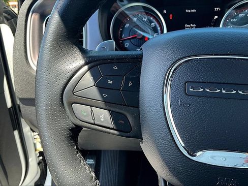 Used 2020 Dodge Charger Scat Pack RWD image 10
