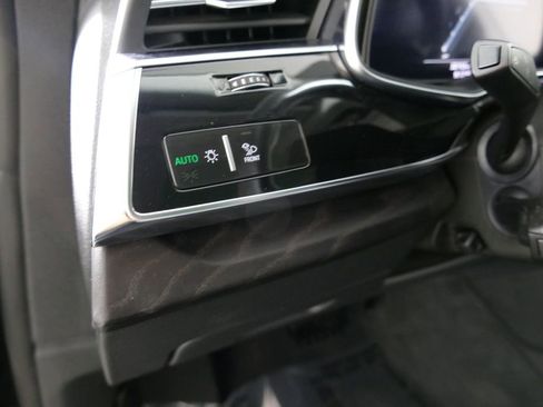Used 2023 Audi Q8 Prestige w/ Prestige Package AWD/4WD image 26
