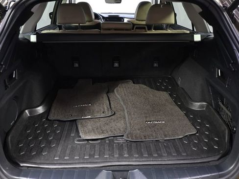 Used 2022 Subaru Outback Limited XT image 19