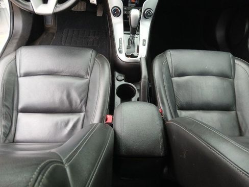 Used 2015 Chevrolet Cruze LT FWD image 16