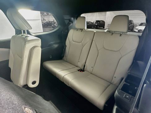 Used 2025 Lexus TX 350 AWD w/ Technology Package image 29