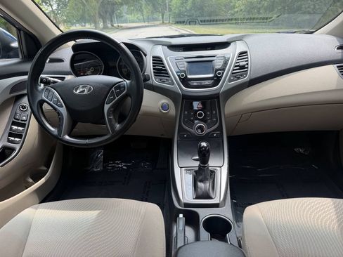 Used 2016 Hyundai Elantra Value Edition FWD image 16