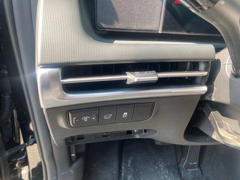 Used 2025 Hyundai Tucson SEL FWD image 18