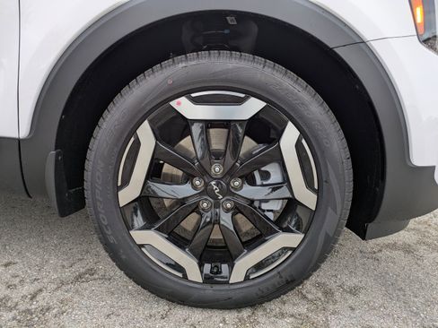 New 2025 Kia Telluride EX image 11