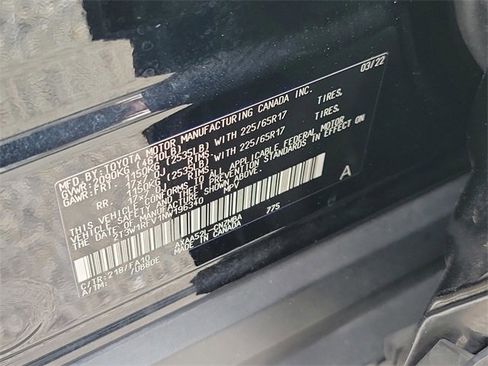 Used 2022 Toyota RAV4 XLE w/ Convenience Package image 29