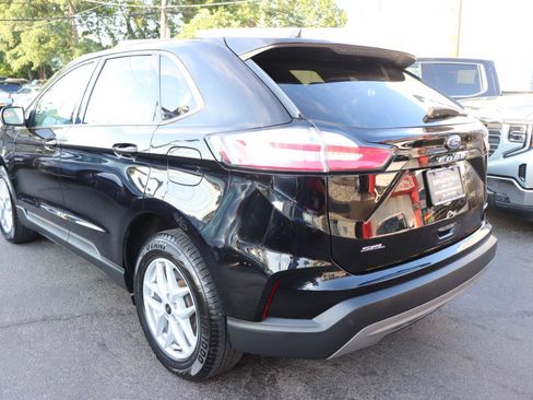 Used 2024 Ford Edge SEL AWD/4WD image 3