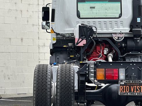 New 2024 Chevrolet Low Cab Forward 6500XD image 22