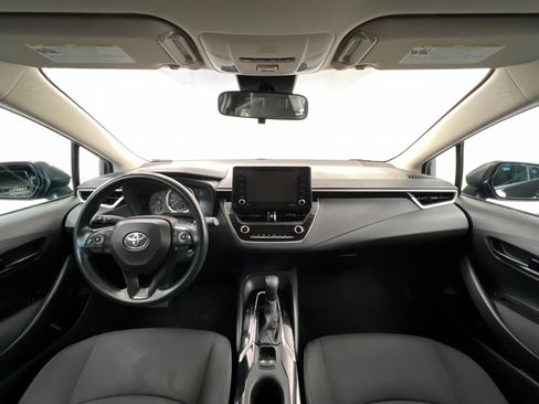 Used 2022 Toyota Corolla LE image 10