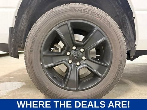 Used 2022 RAM 1500 Big Horn AWD/4WD image 24
