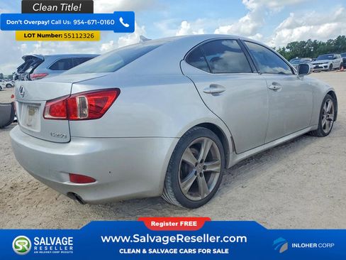 Used 2011 Lexus IS 250 w/ Premium Pkg Value Edition RWD image 4