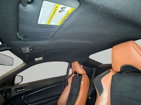 Used 2020 Toyota 86 image 36