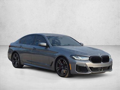 Used 2023 BMW M550i xDrive w/ Executive Package AWD/4WD image 3
