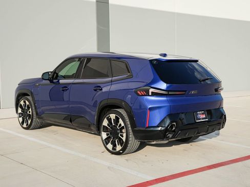 Used 2023 BMW XM AWD/4WD image 5