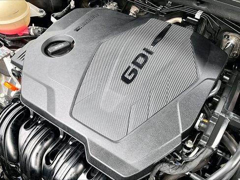 Used 2023 Kia Sportage X-Line w/ X-Line Premium Package image 32