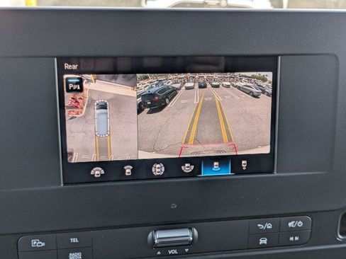 Used 2024 Mercedes-Benz Sprinter 2500 image 14