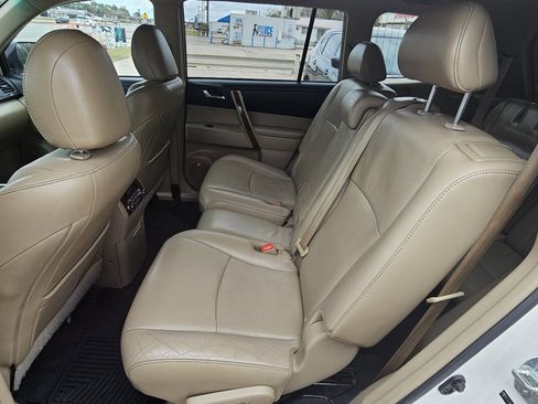 Used 2012 Toyota Highlander Limited image 15