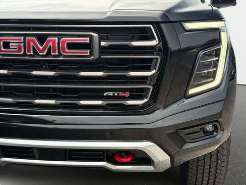 New 2026 GMC Yukon XL AT4 Ultimate AWD/4WD image 9